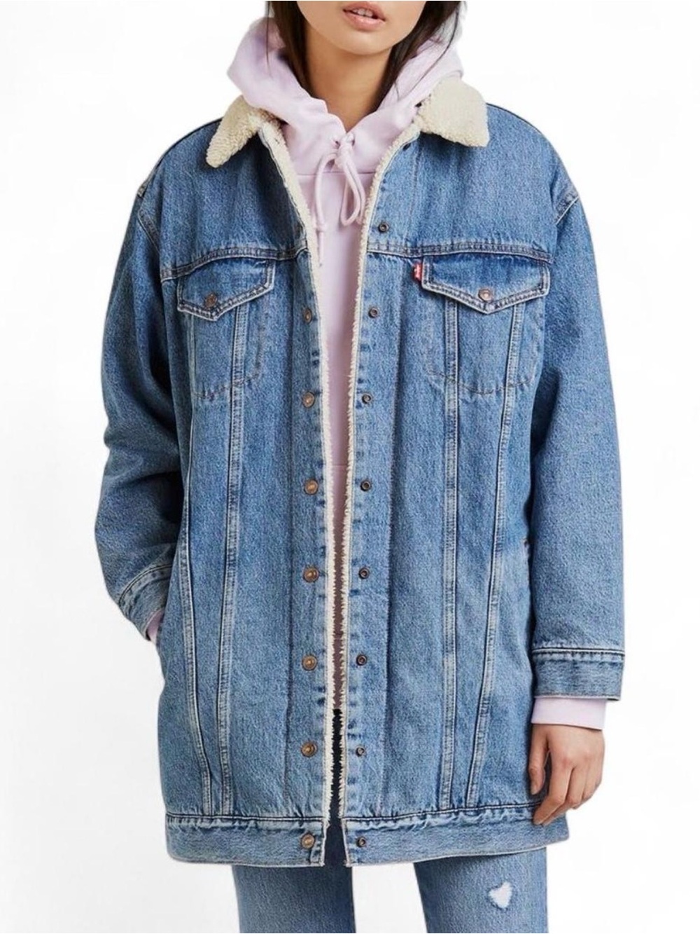 Levi's Premium Lengthened Sherpa Lined Denim Trucker Jacket - Picture 2 of 12